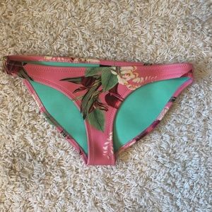 Pink floral triangl bikini bottoms